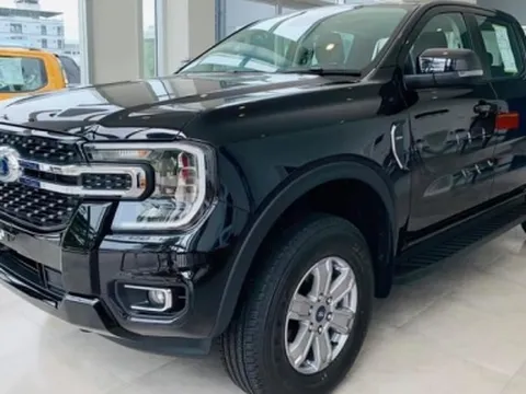 Giá lăn bánh Ford Ranger 2022 tại Việt Nam: cao nhất hơn 1 tỷ đồng