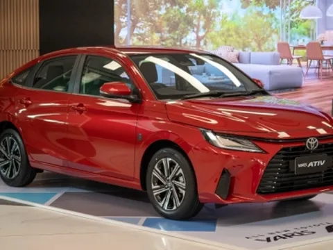 Giá hấp dẫn, Toyota Vios 2023 bán chạy kỷ lục khiến Accent, City lo “sốt vó”