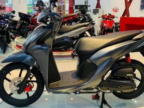 Cao điểm, giá xe Honda Vision lại tăng lên gần 50 triệu đồng