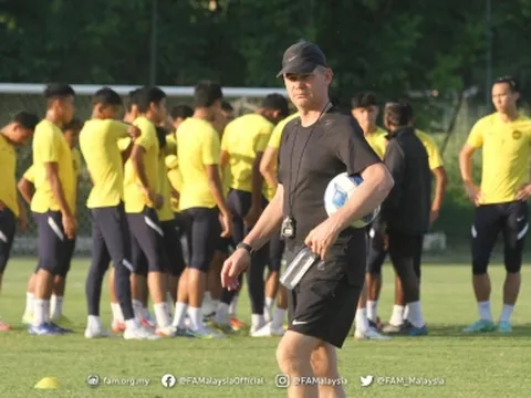 Sắp có HLV đầu tiên mất việc sau U23 châu Á, là bại tướng của U23 Việt Nam