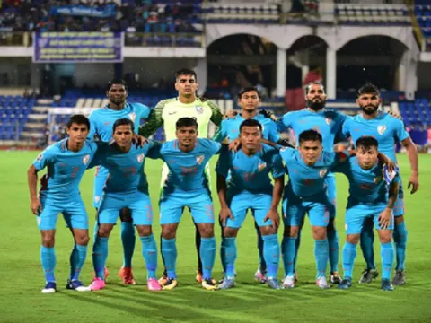Đối thủ hụt của ĐT Việt Nam tiếp tục 'lao đao' sau án phạt của FIFA