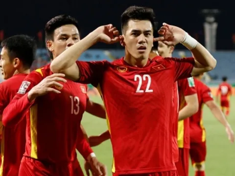 Chân sút số 1 ĐT Việt Nam báo tin vui, sẵn sàng đối đầu Hà Nội FC