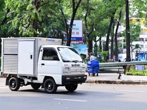 Suzuki Carry: Kẻ vận chuyển tài ba của mỗi doanh nghiệp