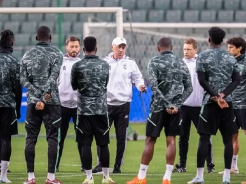 Đội hình mạnh nhất Real Madrid đấu Shakhtar Donetsk: Benzema trở lại