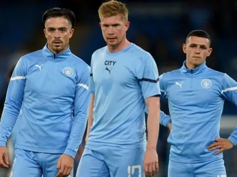 Man City trói chân 'báu vật' nước Anh trước thềm đại chiến Liverpool