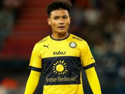 Quang Hải nhận thống kê 'khó tin' ở trận thắng chưa từng có của Pau FC