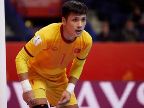 VIDEO: Pha cứu thua không tưởng của người hùng ĐT futsal Việt Nam tại giải đấu số 1 châu Á