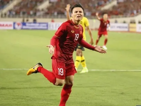 Nguyễn Quang Hải chia sẻ về khả năng dự AFF Cup