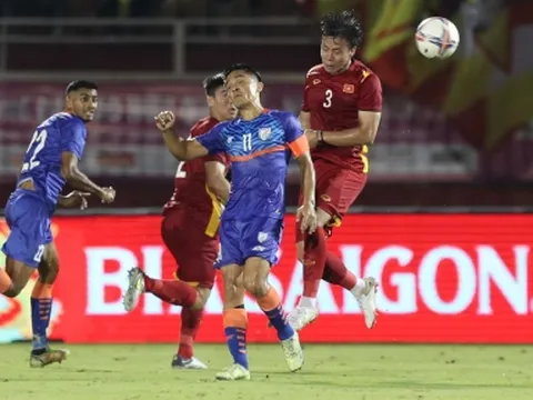 Thua Việt Nam, đội trưởng ĐT Ấn Độ bất ngờ được FIFA vinh danh