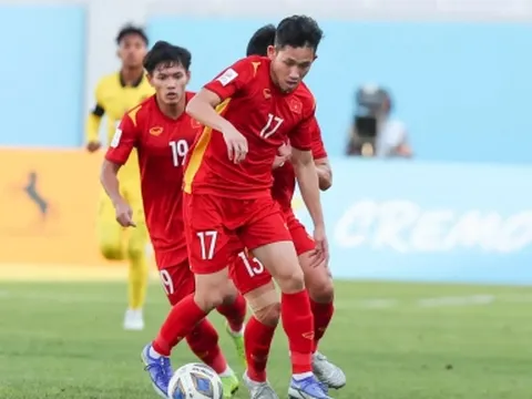 Gây ấn tượng tại châu Á, 'Quang Hải đệ nhị' chưa rõ cơ hội đá V-League