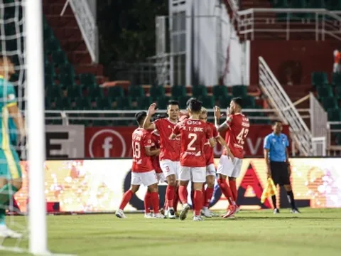 'Kỷ lục gia' V-League tỏa sáng, CLB TP.HCM có thắng lợi đầu tay