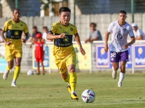HLV Pau FC tin Quang Hải đủ sức 'tạo đột biến' mang về bàn thắng