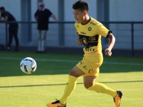 AFC vinh danh Quang Hải và sao trẻ MU trước mùa giải châu Âu