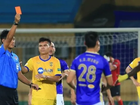 VFF ra phán quyết vụ SLNA khiếu nại trọng tài sau trận thua Hà Nội