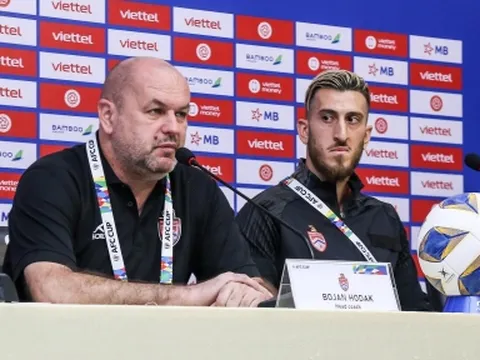 HLV châu Âu dè chừng sao ĐT Việt Nam ở bán kết AFC Cup
