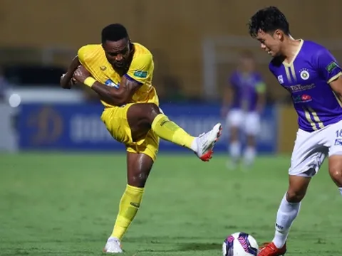 Lịch thi đấu bóng đá hôm nay 26/8: Hà Nội vs SLNA đá mấy giờ?