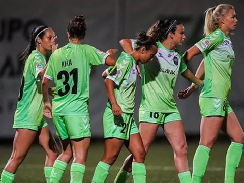 Lank FC đại thắng, chào đón Huỳnh Như theo cách tưng bừng nhất