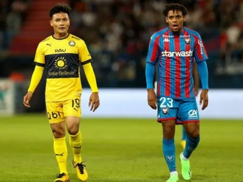 Đồng đội tại Pau FC 'thăng hoa', Quang Hải đối mặt viễn cảnh tồi tệ