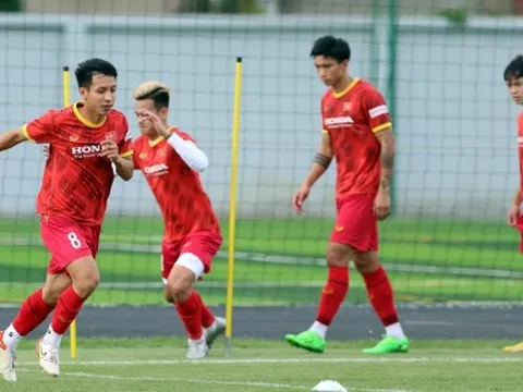 HLV Park cho một cầu thủ ĐT Việt Nam về nhà giữa đợt FIFA Days