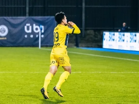 Quang Hải tri ân 'người đặc biệt' sau bàn thắng đầu tiên tại Pau FC