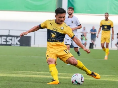 Báo Pháp gọi tên Quang Hải trước trận Pau FC gặp Annecy
