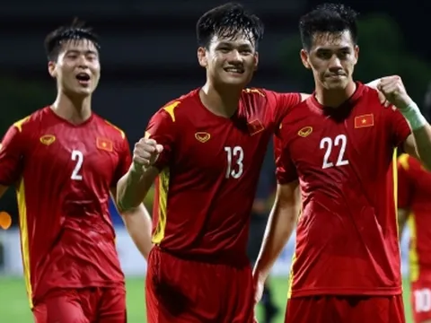 'Sếp lớn' tác động giúp ĐT Việt Nam vào bảng dễ thở tại AFF Cup?