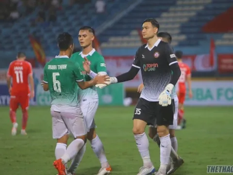 Đặng Văn Lâm được ca ngợi hết lời sau trận thắng Viettel FC