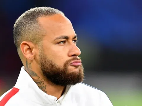 PSG chốt giá bất ngờ, 'gã khổng lồ' Ngoại hạng Anh sắp mở hội đón Neymar