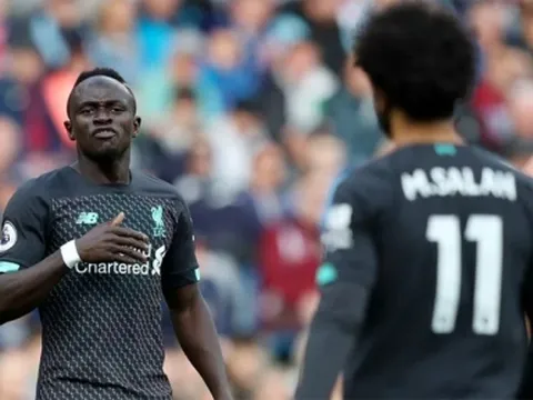 Salah lại gục ngã trước Mane ở 'ngưỡng cửa thiên đường'