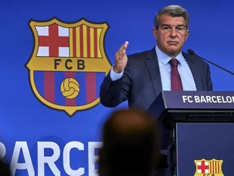 Barcelona rơi vào đại họa, chính thức mất 'tấm khiên tài chính'