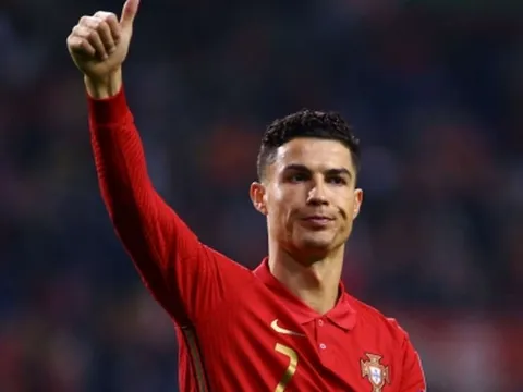 Ronaldo rời MU - Tay săn bàn vĩ đại nhất và bến đỗ cuối cùng của sự nghiệp