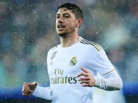 Tin chuyển nhượng tối 19/9: Liverpool tính 'cuỗm' siêu sao của Real Madrid