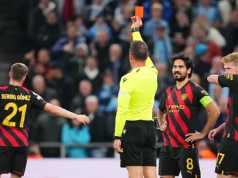 Trượt penalty và chỉ có 10 người, Man City đánh rơi điểm số trước Copenhagen