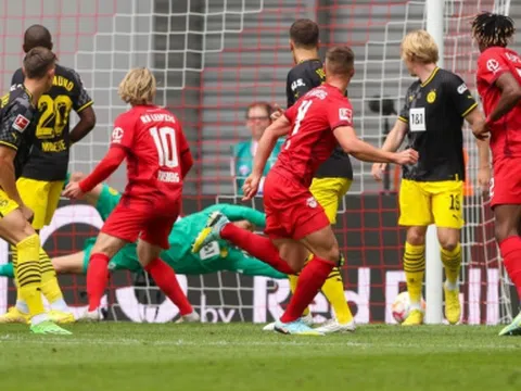 Video bàn thắng Dortmund vs RB Leipzig: Choáng váng siêu phẩm, thảm bại 3 bàn đầy bất ngờ