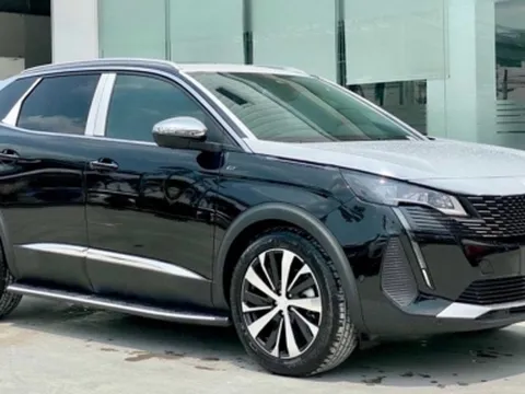 Peugeot 3008 GT 2022 mới chạy 13km rao bán đã bị mất giá khó tin 
