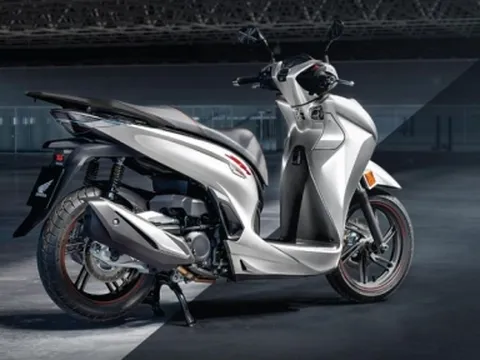 Chưa từng có trong lịch sử, Honda SH 350i bán rẻ dưới giá đề xuất