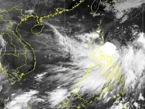 Bão Ma-on thành bão số 3 trên biển Đông, gây mưa lớn cho một số tỉnh Bắc Bộ