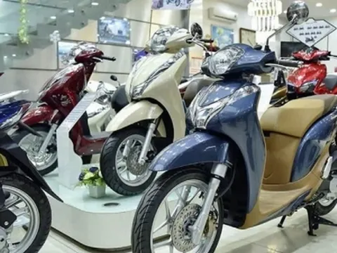 Loạt xe Honda, Yamaha bán dưới giá đề xuất vẫn ế ẩm tại các đại lý