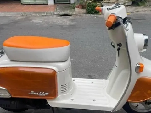 Có gì ở chiếc xe Honda Julio 20 năm tuổi được rao bán với giá đắt hơn Honda SH
