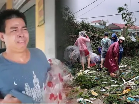 Xót xa cảnh tiệm vàng bị lốc cuốn sạch trước bão, bà con hết lòng giúp thu gom