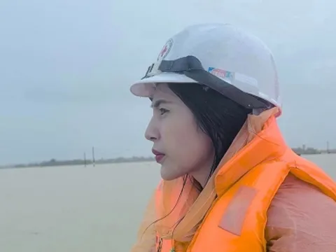Ca sĩ Thủy Tiên báo tin vui sau chuyến từ thiện âm thầm tại miền Trung