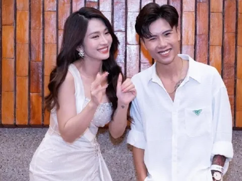 Đạt Villa và Lê Bống đứng chung khung hình, dân mạng rủ nhau đẩy thuyền tình