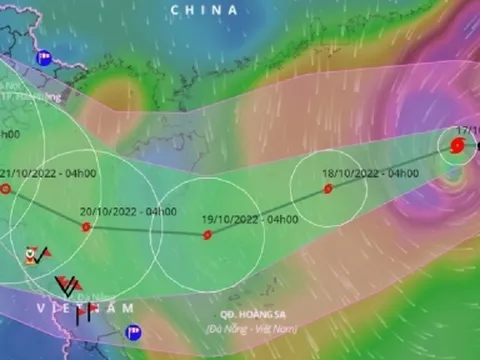 Bão Nesat tiến vào biển Đông thành bão số 6, mạnh lên cấp 12 