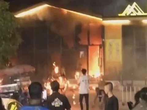 Thái Lan: Cháy lớn tại hộp đêm lúc rạng sáng, hàng chục người thiệt mạng