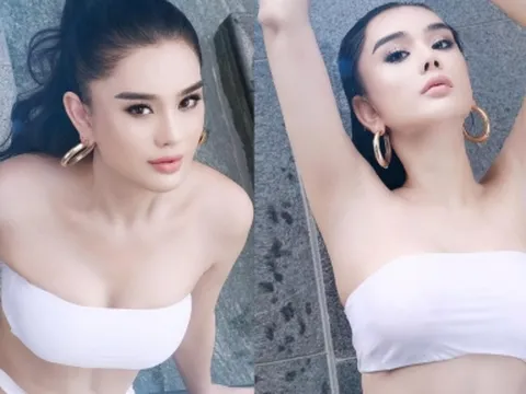 Lâm Khánh Chi 'thách thức' mùa hè, diện bikini để lộ nguyên vòng 3 'căng cực'