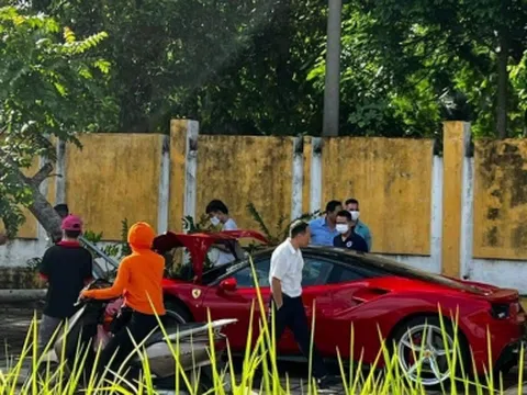Ferrari Việt Nam 'chối' trách nhiệm, chủ xe không yêu cầu sửa xe tại hãng 
