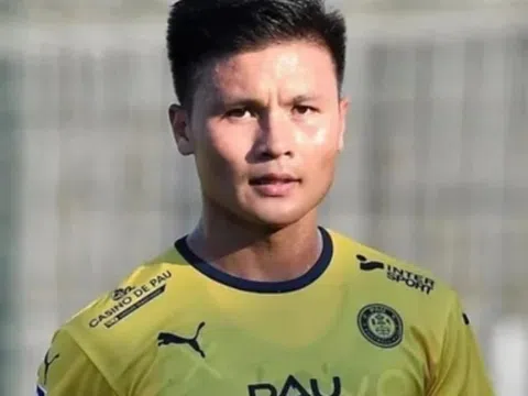 Pau FC trắng tay ở ngày ra quân, Quang Hải nói điều thật lòng