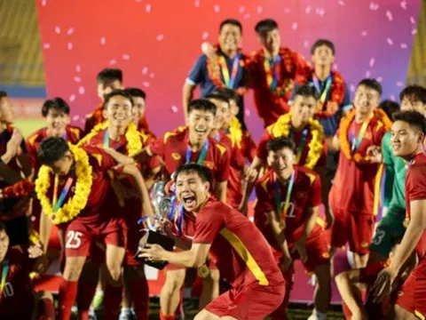 U19 Việt Nam lên đường sang Nhật Bản tập huấn, 'lộ diện' đối thủ đá giao hữu