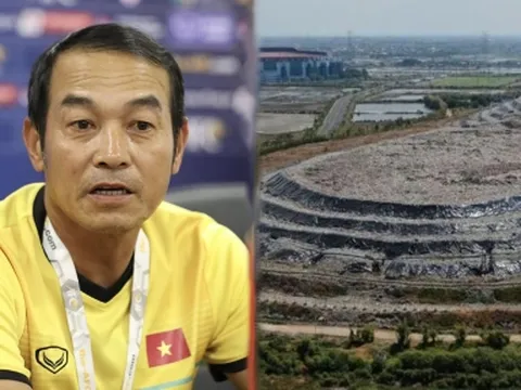 Sân đấu của Indonesia có mùi rác, HLV U20 Việt Nam nói gì?