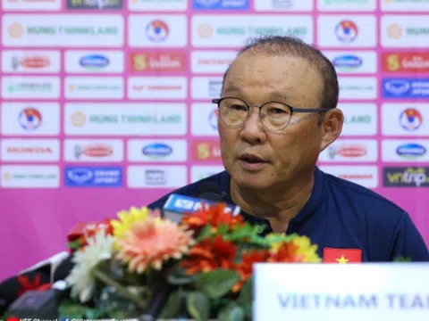 HLV Park Hang-seo có thể tạm chia tay ĐT Việt Nam sau trận gặp Singapore